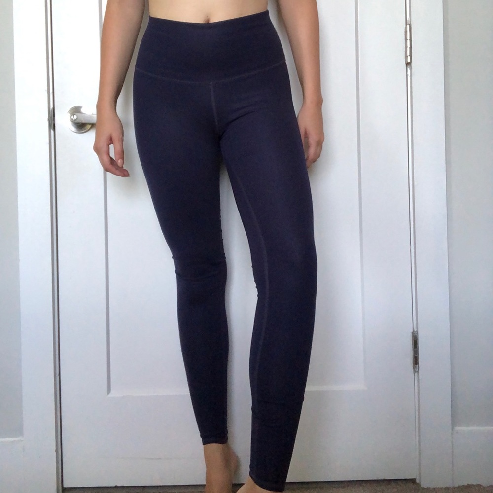 Alo Yoga High-Waisted Airbrush Leggings